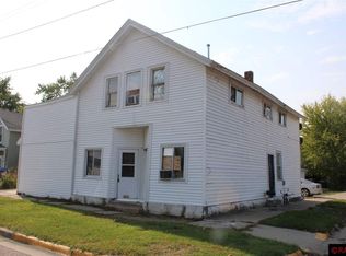 241 S Webster St, Kasota, MN 56050