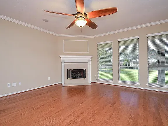 2606 Nutwood Dr — Photo 25