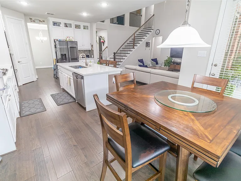9785 Hickory Hill Rd — Photo 18