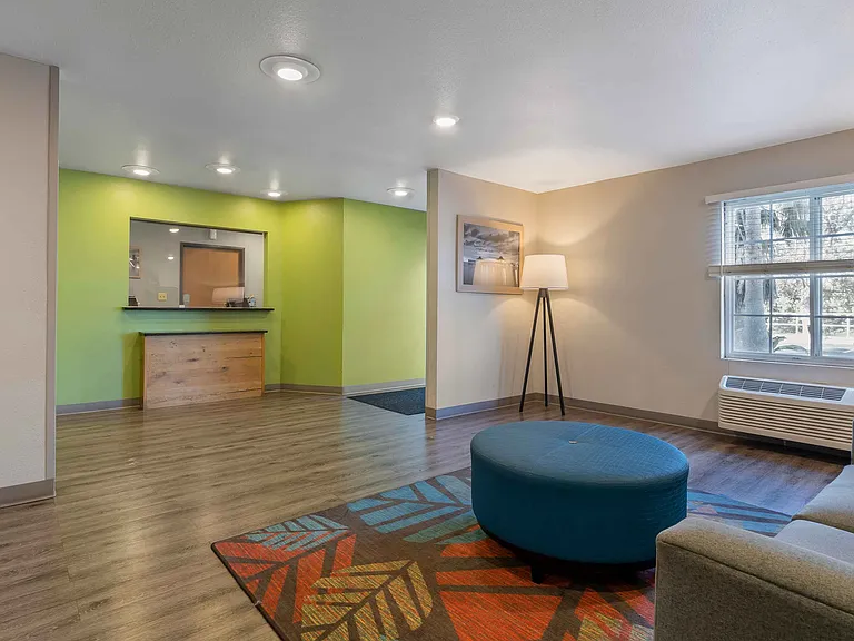 Lobby and Guest Check-in
