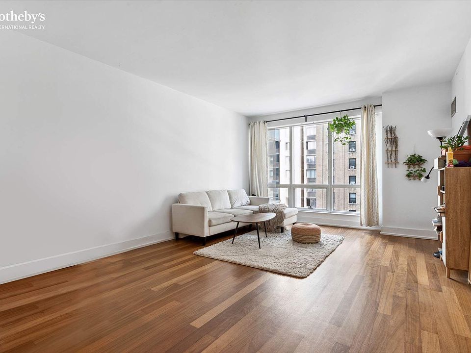 1st image of 350 W 42nd St APT 6E