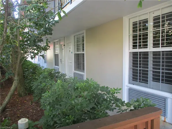 2555 9th ST N #131, NAPLES, FL 34103