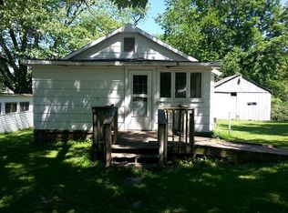 816 S Poplar St, Vandalia, IL 62471