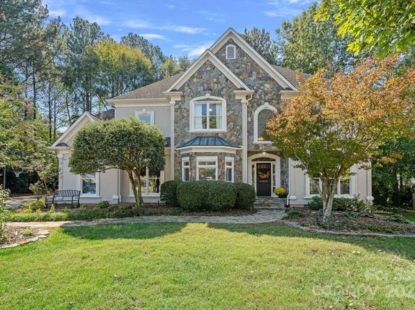 14910 McKemey Pl, Charlotte, NC 28277