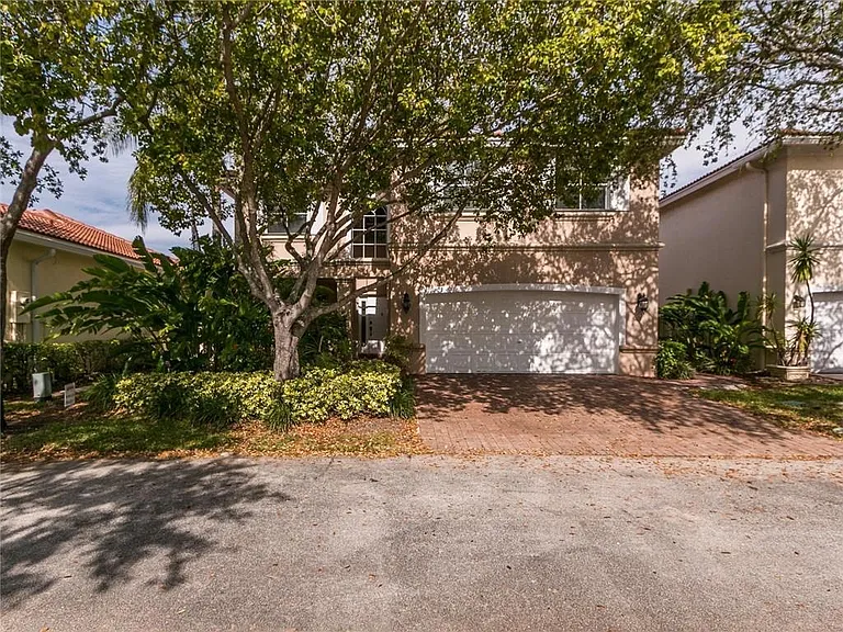 1590 Seagrape Way — Photo 43