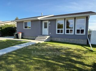15 Garden Valley Dr, Stony Plain, AB T7Z1H6