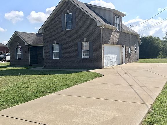 2nd image of 1018 Coral Dr