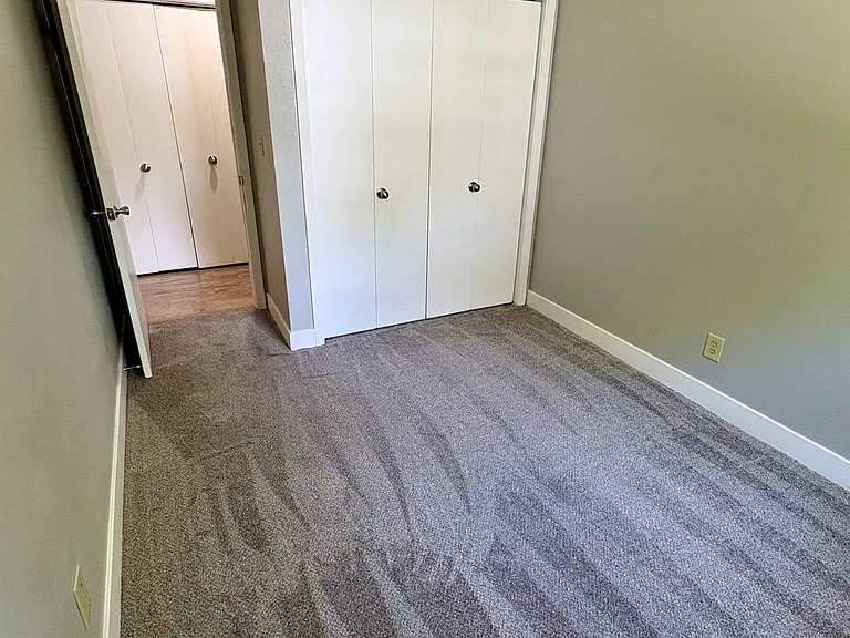 4028 N Illinois Ave #8 — Photo 7