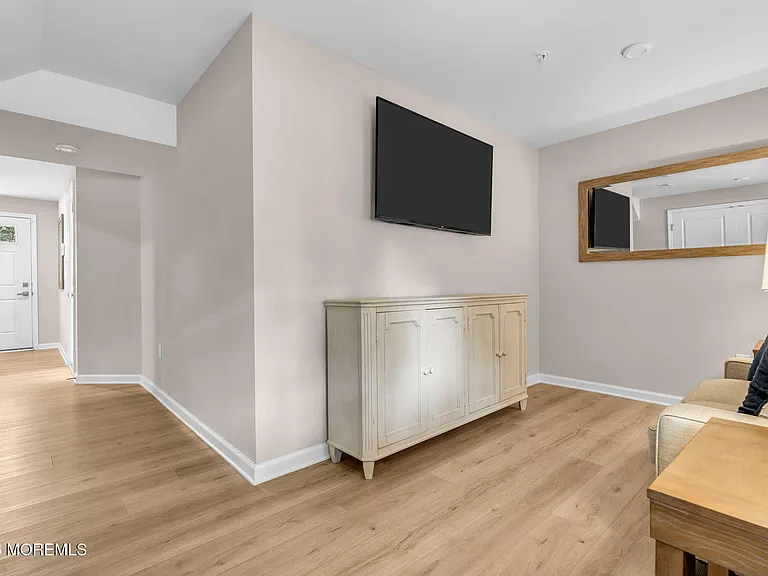 101 Maria Loretta Ln #101 — Photo 3