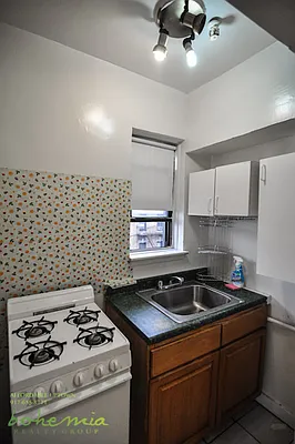 Rented by Bohemia Realty Group | media 16