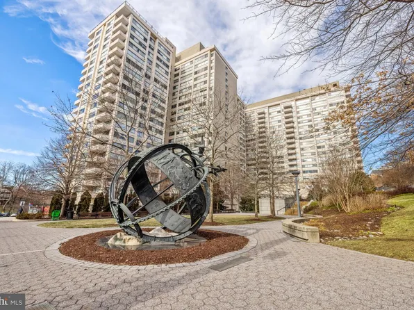 5500 Friendship Blvd APT 1823N, Chevy Chase, MD 20815