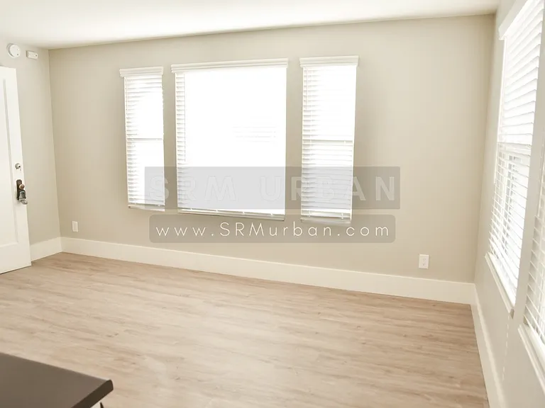 2229 2nd Ave #7 — Photo 6