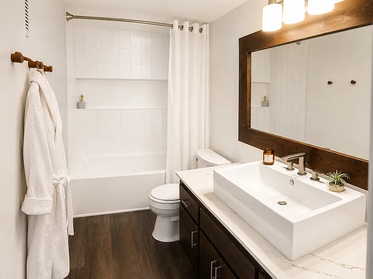 50 Corniche Dr #G — Photo 26