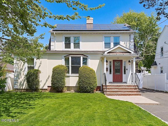 3rd image of 384 Sairs Avenue