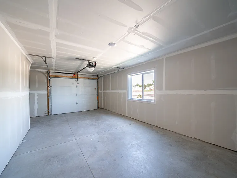 Century Court West — Photo 12