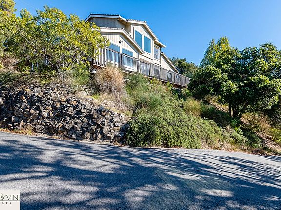 2nd image of 25505 Haven Hill Ln