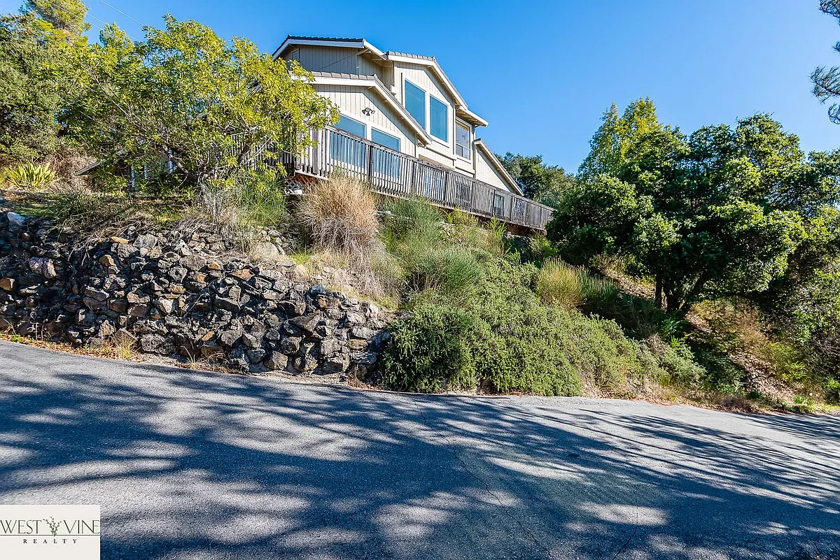Building Photo - 25505 Havenhill Ln
