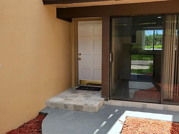 2nd image of 3326 Torremolinos Ave #H-41b