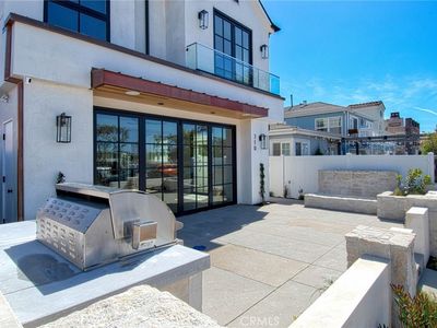 710 Avocado Ave #A, Corona Del Mar, CA, 92625