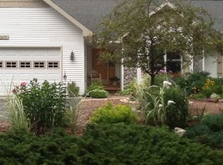 2691 Maple Hollow Dr, Traverse City, MI 49685