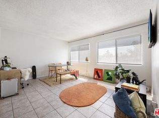6133 Whitsett Ave APT 23, North Hollywood, CA 91606
