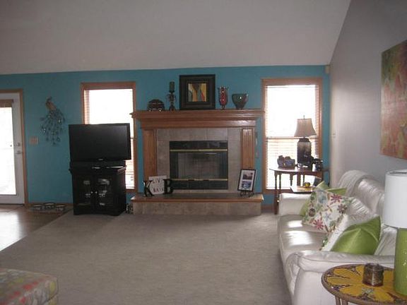 5th image of 3411 Hanthorn Ave