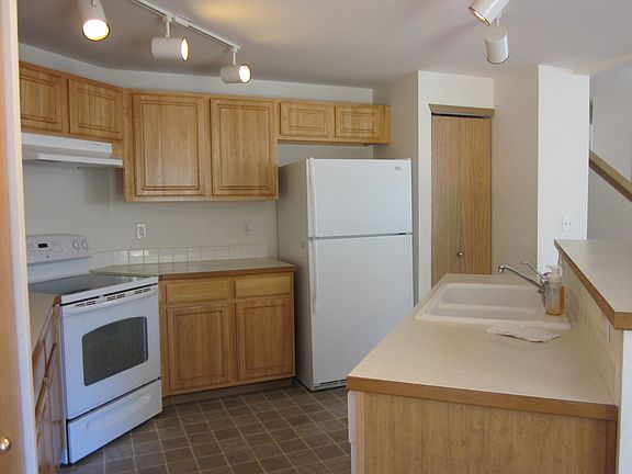 5th image of 8109 26th Ave SE