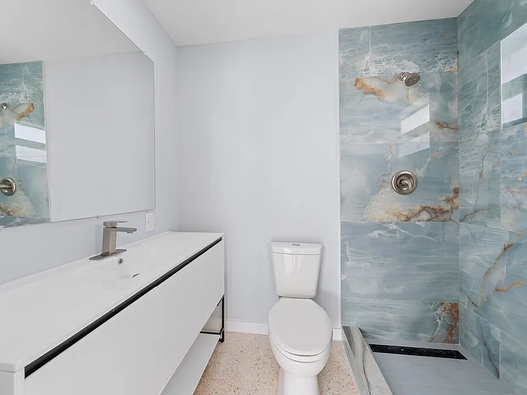 3220 NE 7th Pl #3 — Photo 7