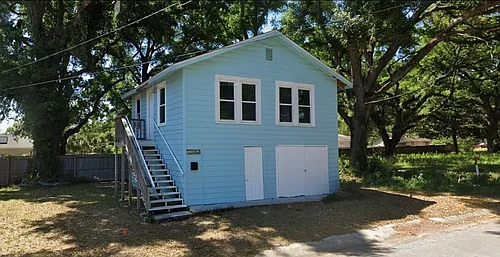 205 N M St Photo 1