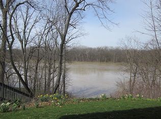 17694 W River Rd, Bowling Green, OH 43402