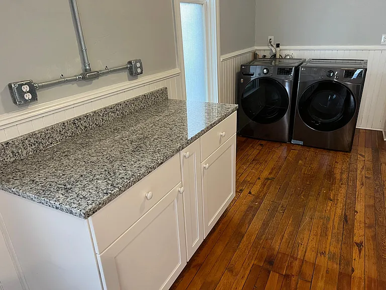 511 Front St #2 — Photo 7