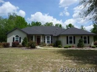 8704 SW 95th Pl, Gainesville, FL 32608