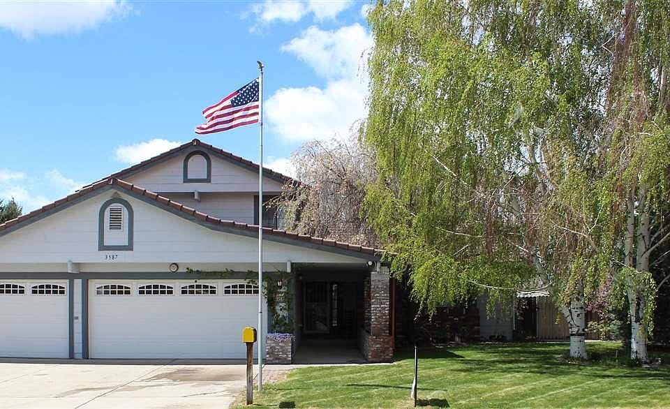 1st image of 3587 Willowdale Dr