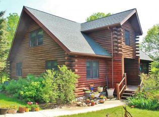 N5001 Summit Dr, Fond Du Lac, WI 54937