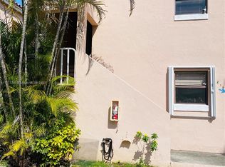 11810 SW 80th St APT 226, Miami, FL 33183