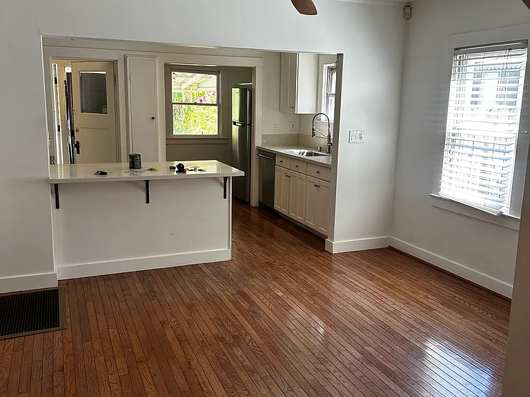 2653 Freeport Blvd — Photo 4