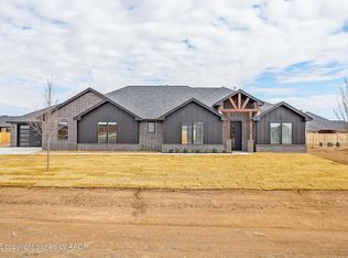 504 Country Club Dr, Canyon, TX 79015