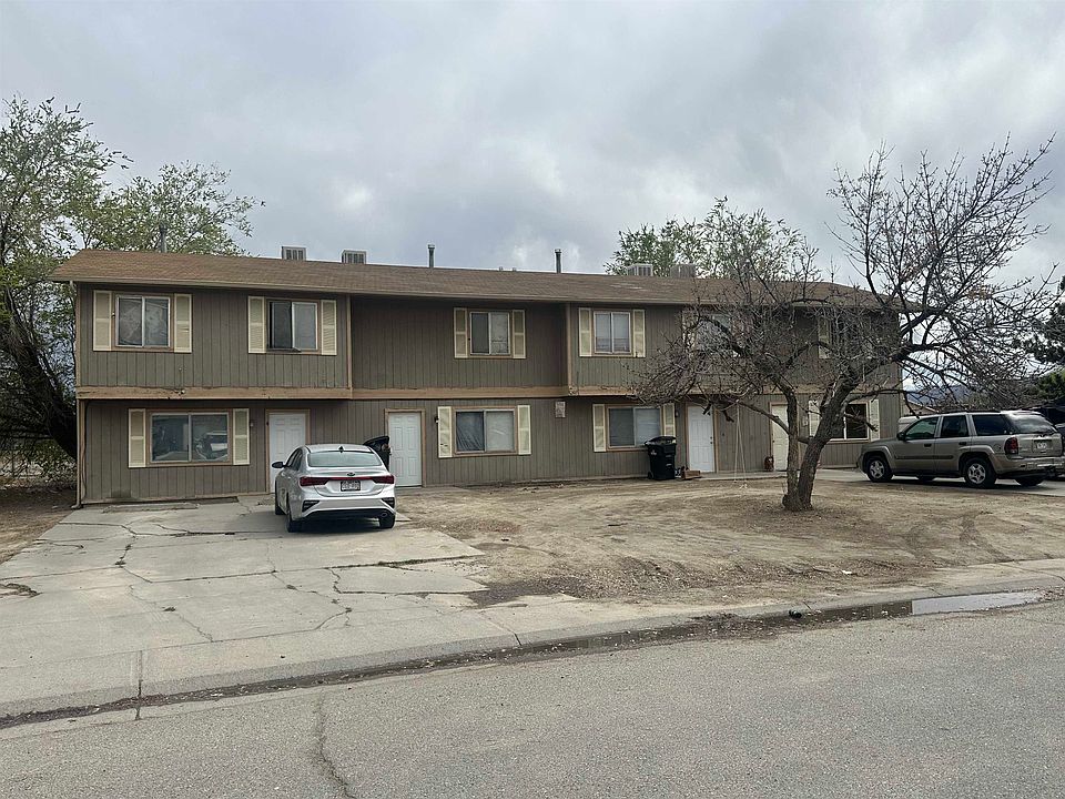 2nd image of 2911 Dawn Dr