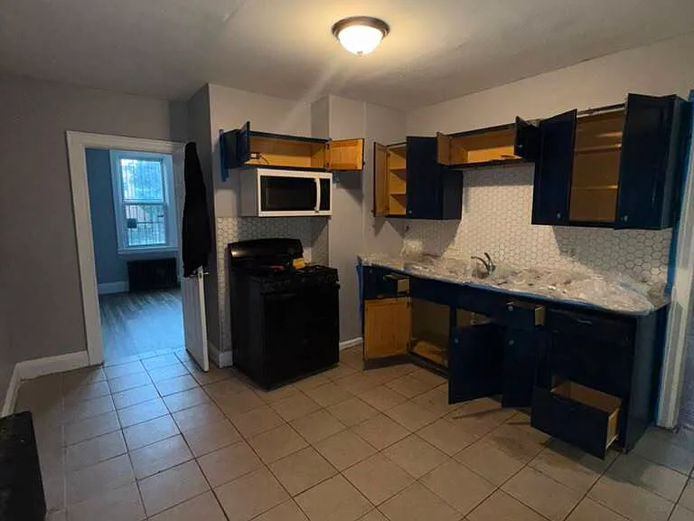544 Grove St — Photo 25