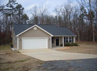 106 Cadbury Ct, Williamston, SC 29697
