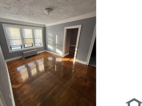 7442 S East End Ave #3, Chicago, IL 60649