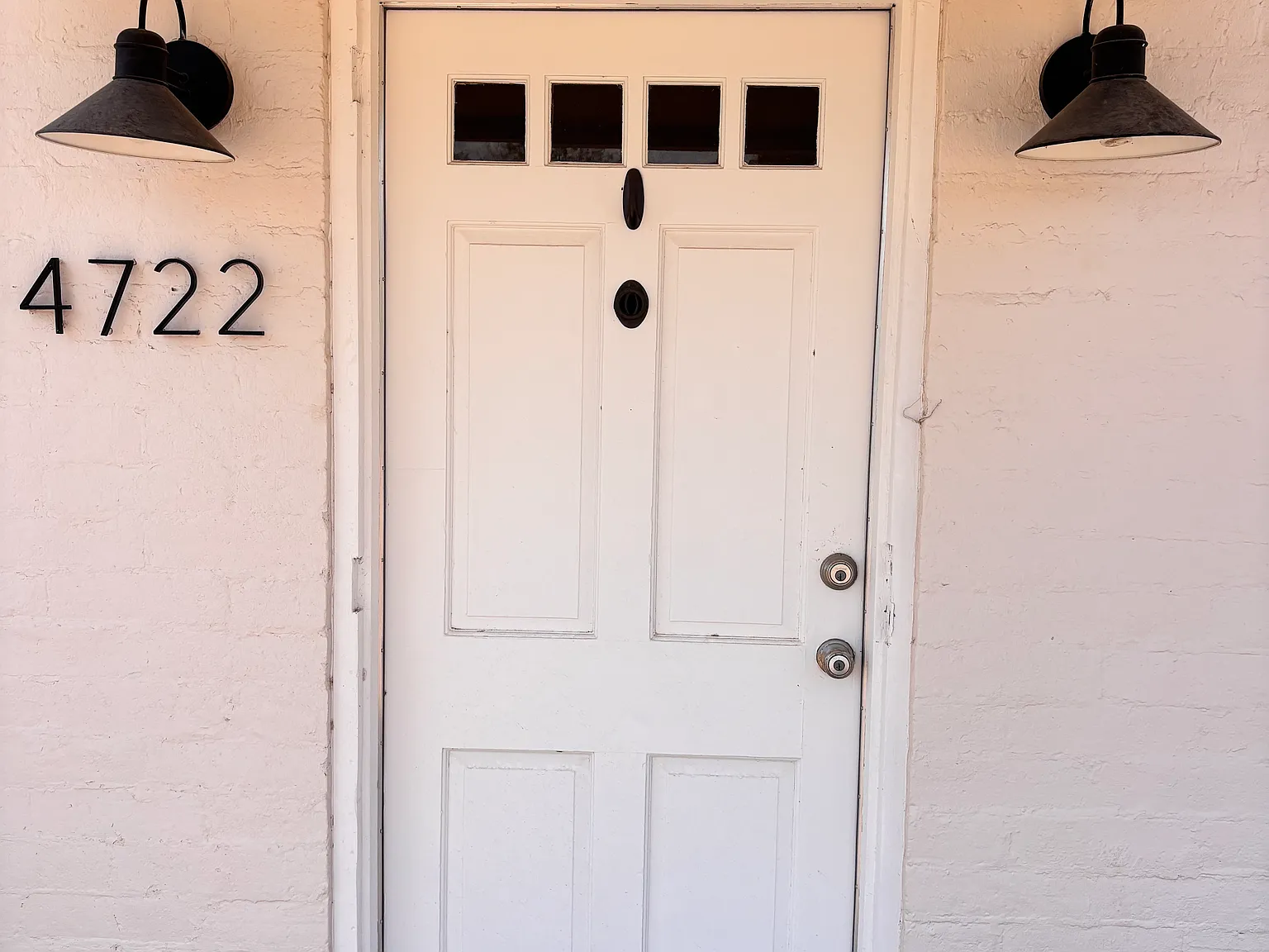 3 bed, 1285 sqft, $2,450 — Photo 3