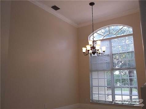 4th image of 6251 NW 44th St