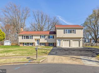 7501 Lund Ct, Alexandria, VA 22315