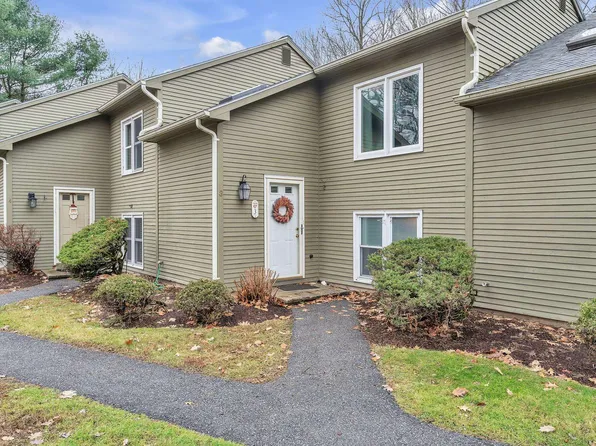 440 Oak Circle #3, Colchester, VT 05446