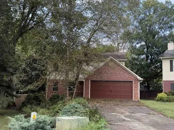 1101 Night Cap Ln, Knoxville, TN 37919