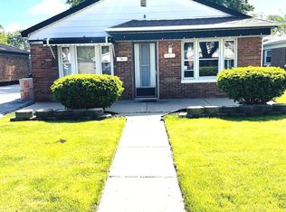 11651 S Meadow Lane Dr, Merrionette Park, IL