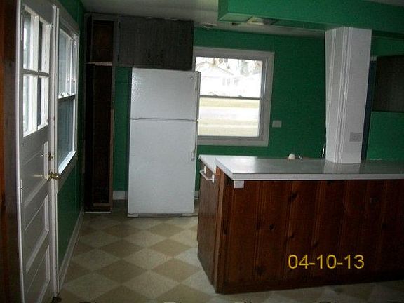 4th image of 5133 Oak Center Dr