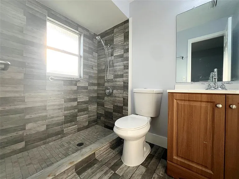 11340 Cardiff Dr — Photo 42