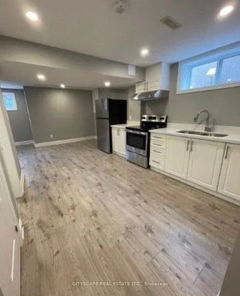 46 Baltray Cres #GROUND LOWER — Photo 8